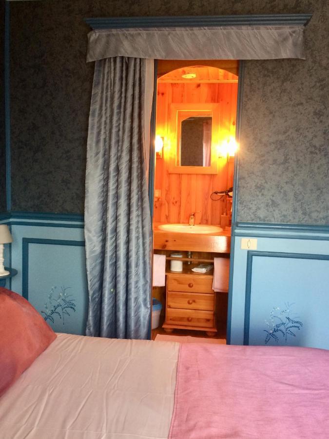 Chambres D'Hotes Du Domaine Capiet Courpiac Eksteriør bilde